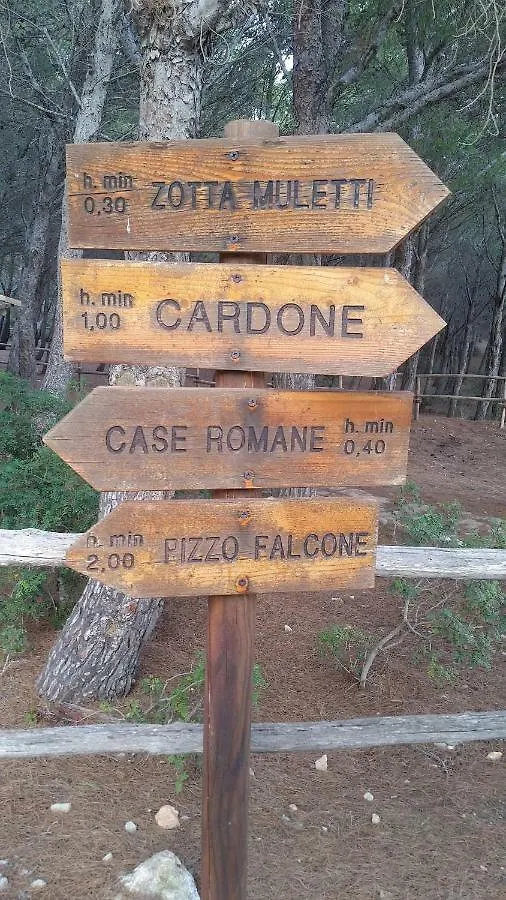Scalovecchio Marettimo Bed & Breakfast